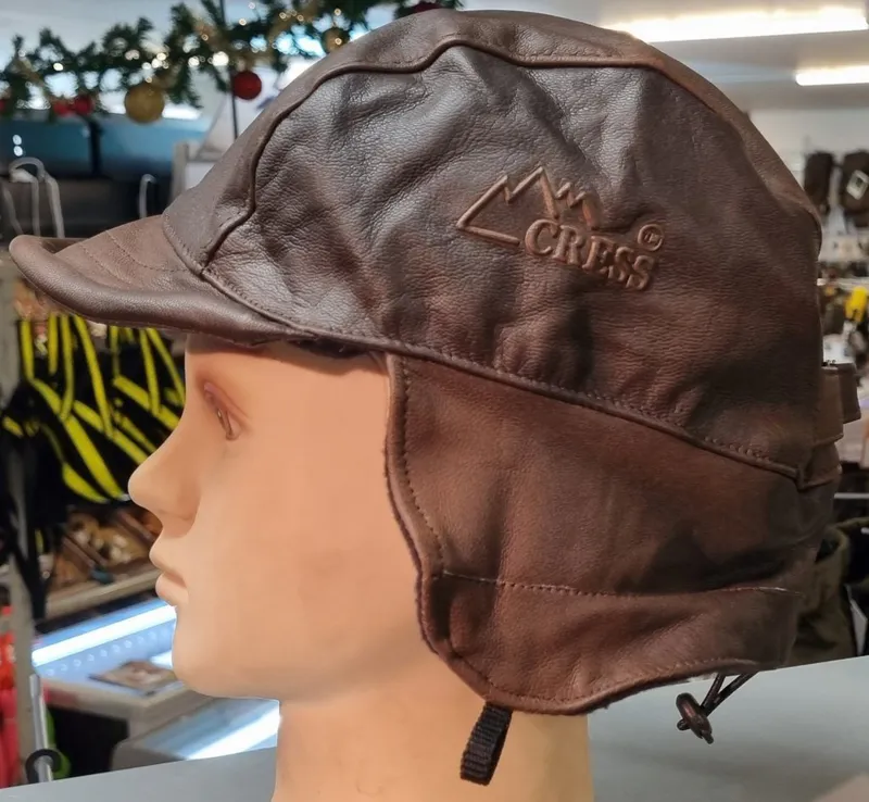 Fulmössan i finaste läder ifrån Cress